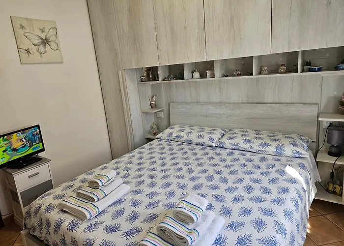 Fede House Olbiamare 公寓 *